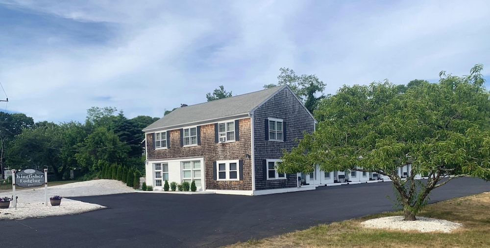 Kingfisher Lodging 4/45