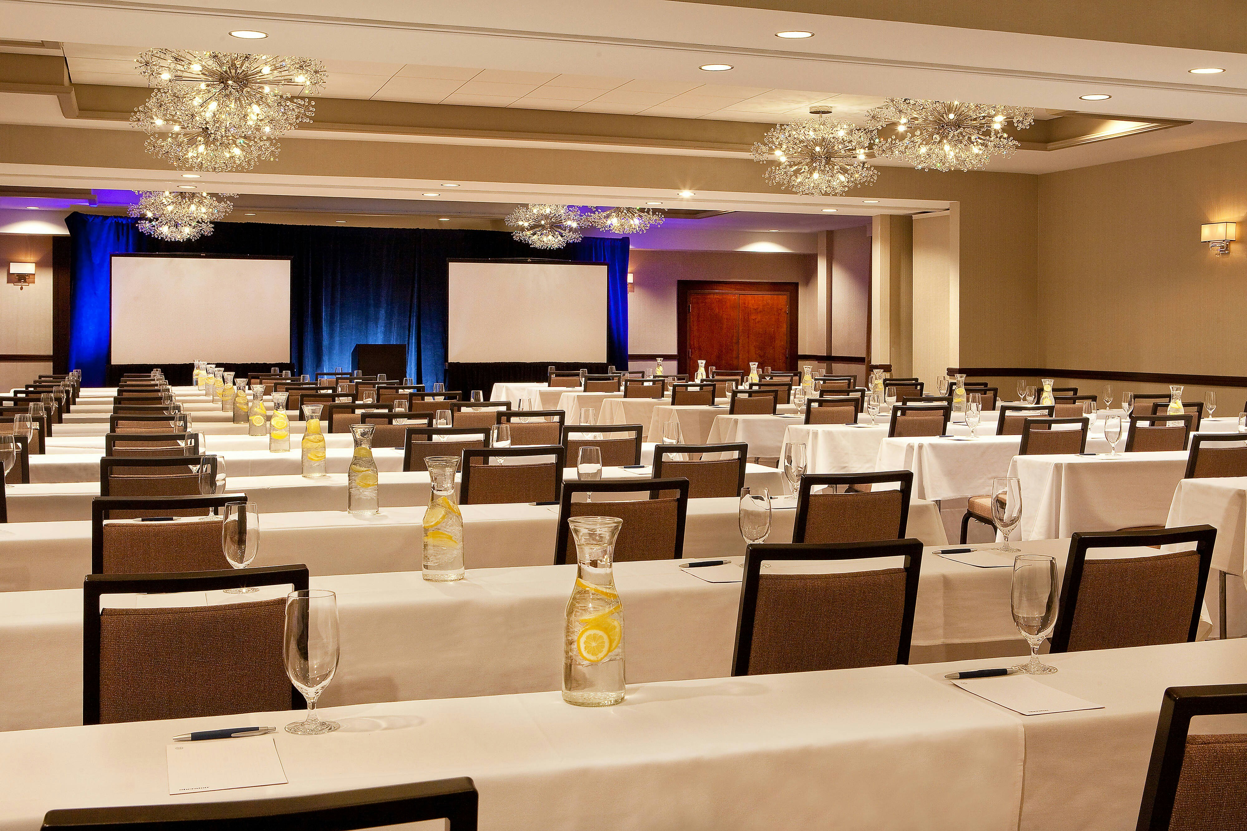 Sheraton Portsmouth Harborside 41/47