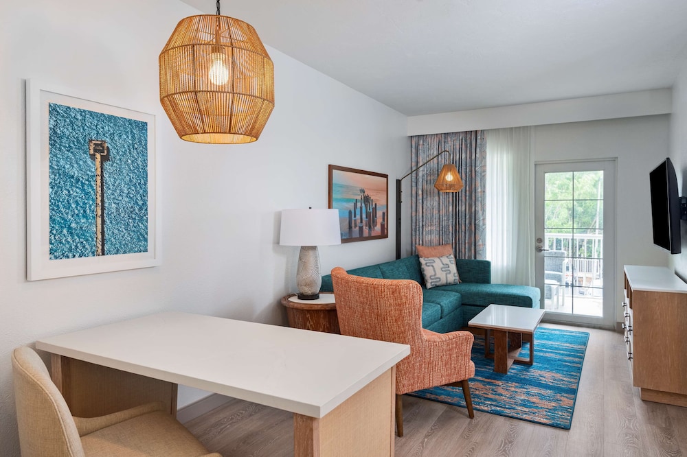 Doubletree Suites By Hilton Naples 36/67