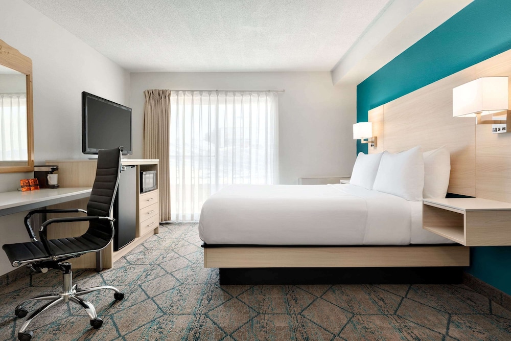 Ramada by Wyndham Miramichi New Brunswick 10/34