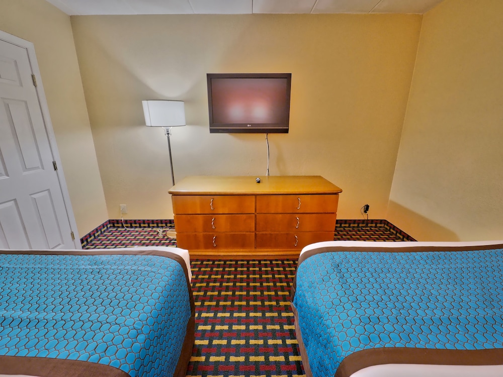 Sandpiper Inn 23/48