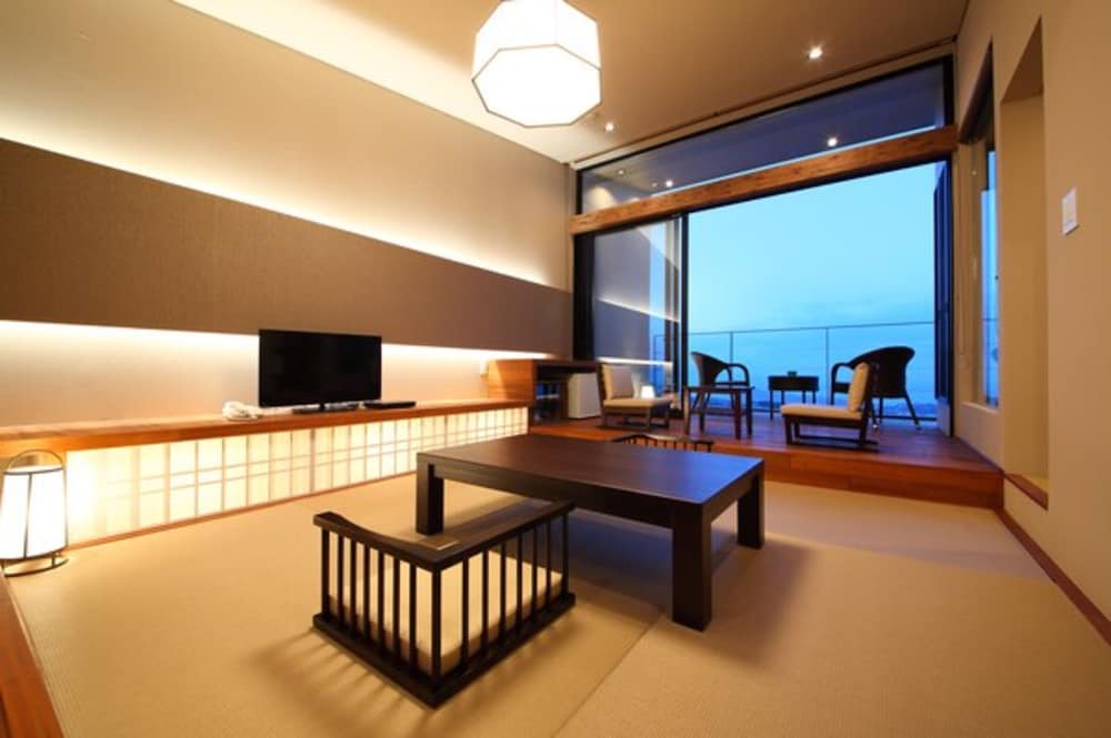 Terrace Midoubaru 27/50