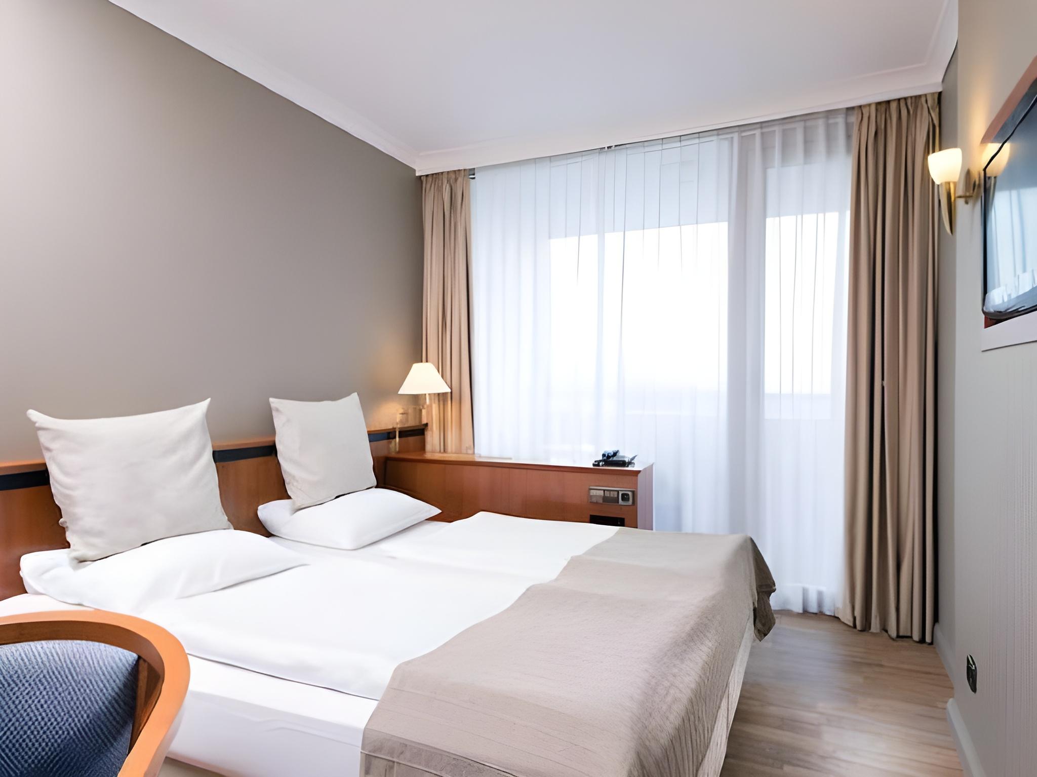 City Hotel Cairo 6/30