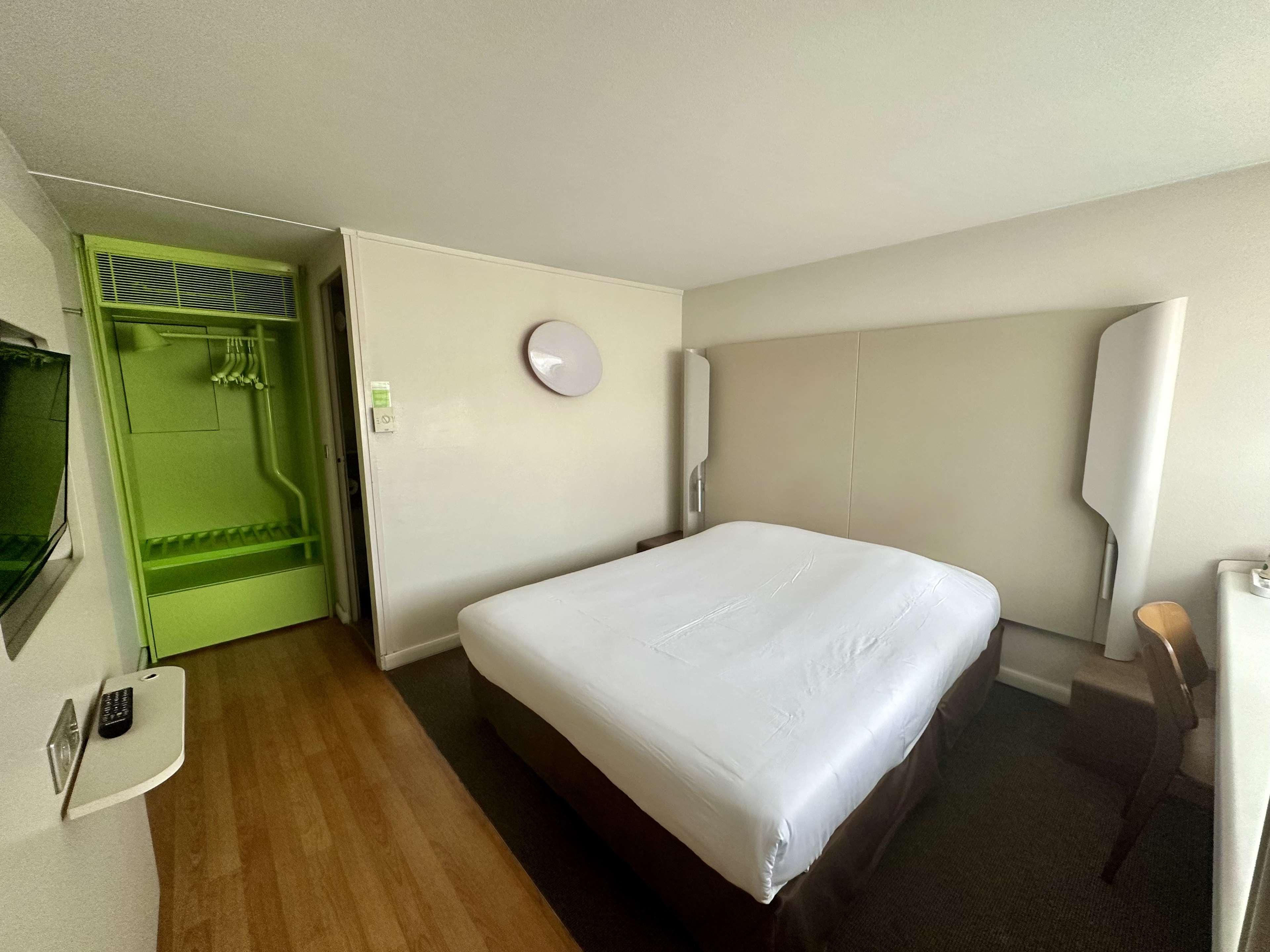 Next Generation, Double Bed