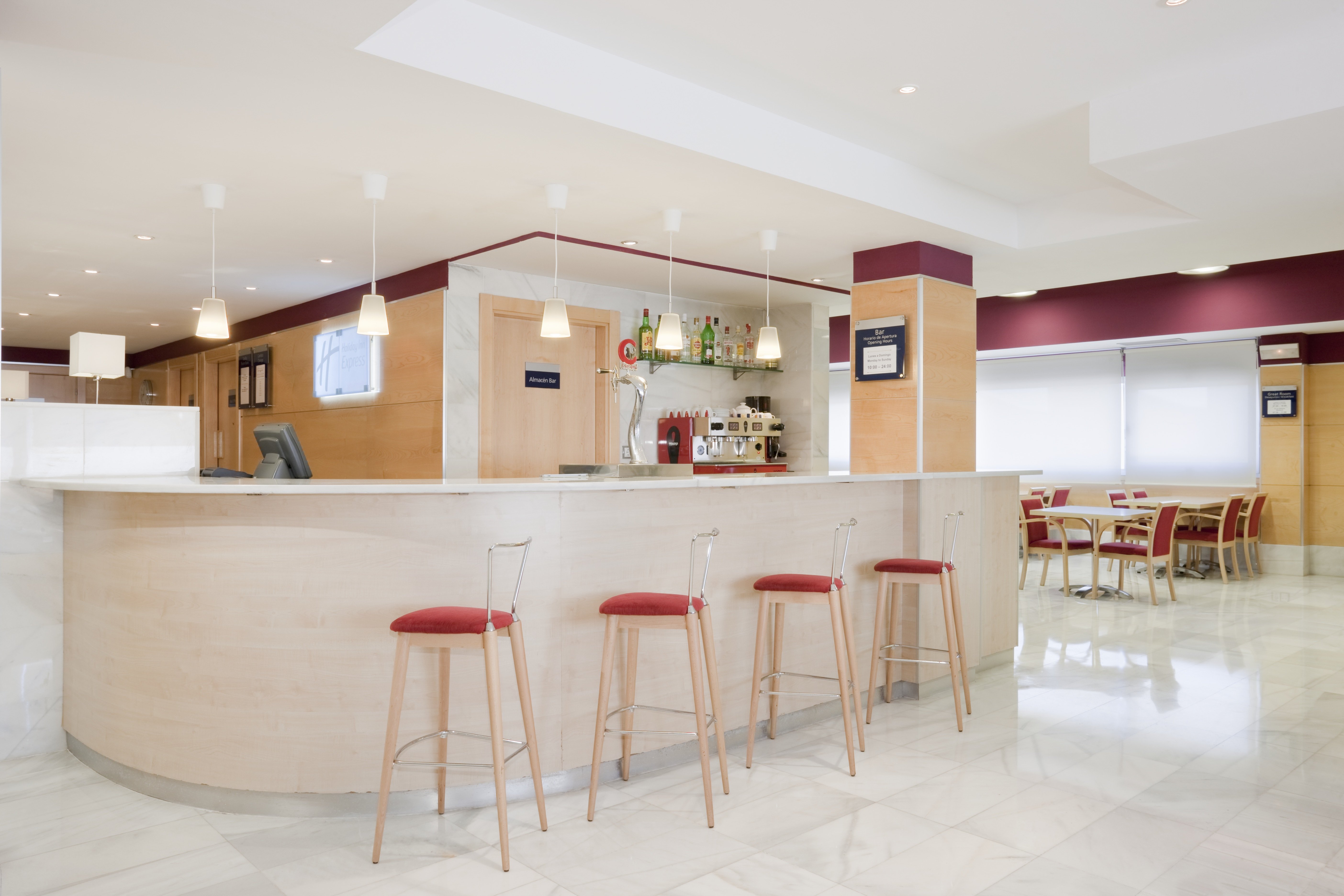 Holiday Inn Express Madrid Alcobendas 25/37