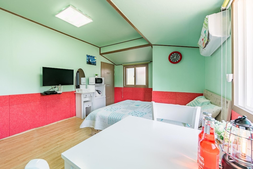Namhae Gagopa Pension 18/50