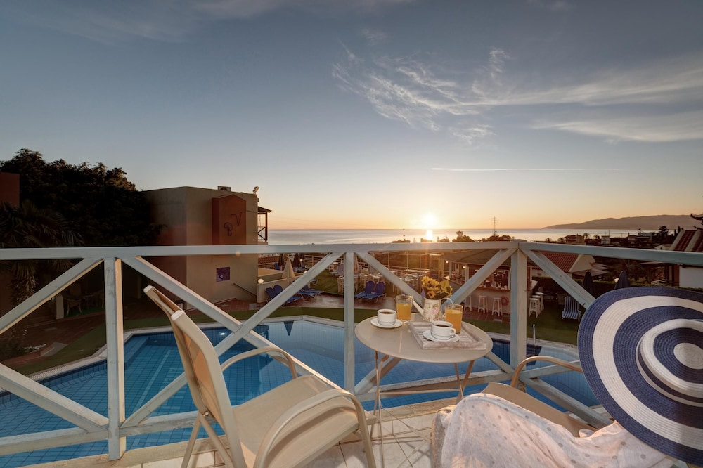 Piskopiano Village Resort 56/61