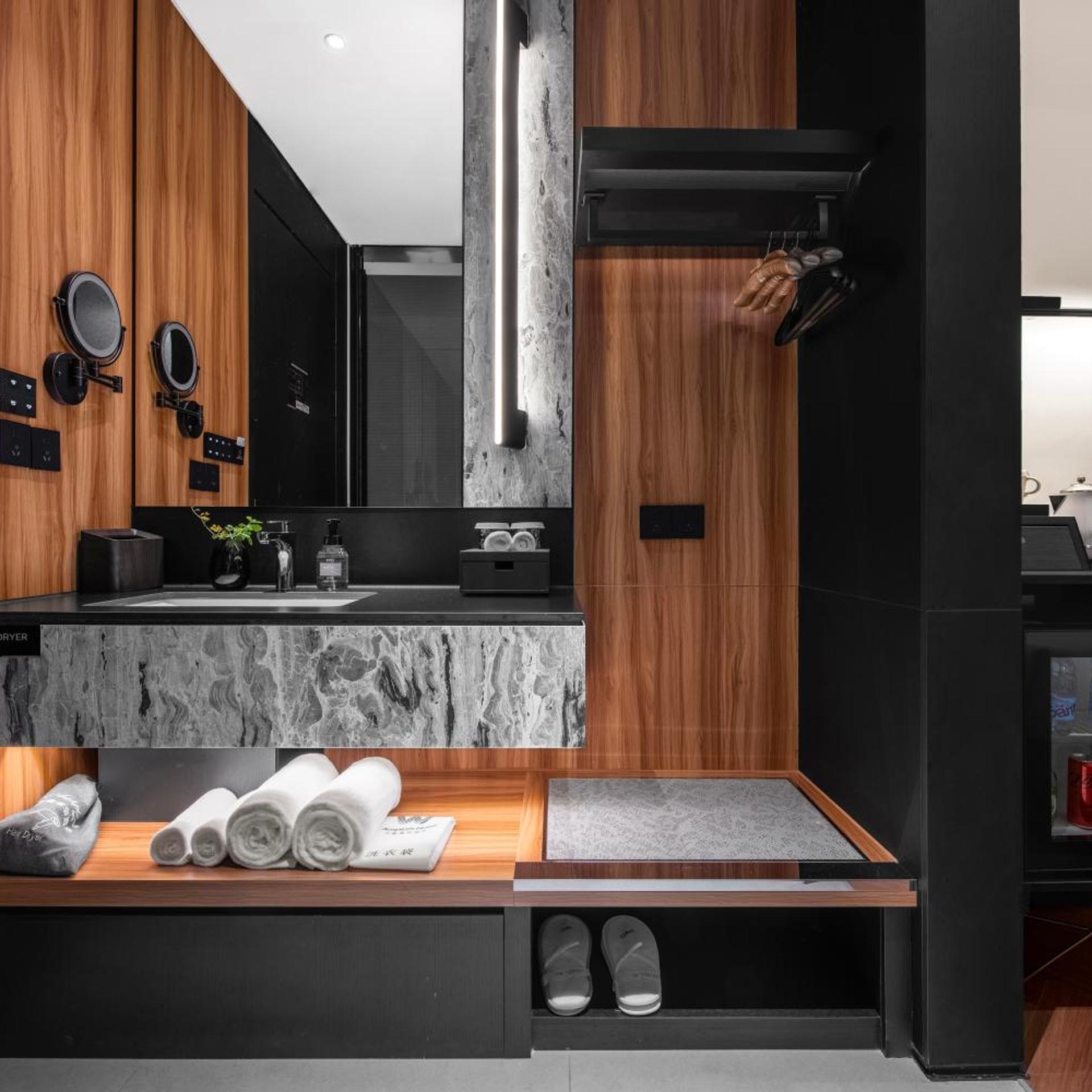 Shenzhen Nanshan Auspices Hotel (Wanxiang Tiandi Branch) 6/56