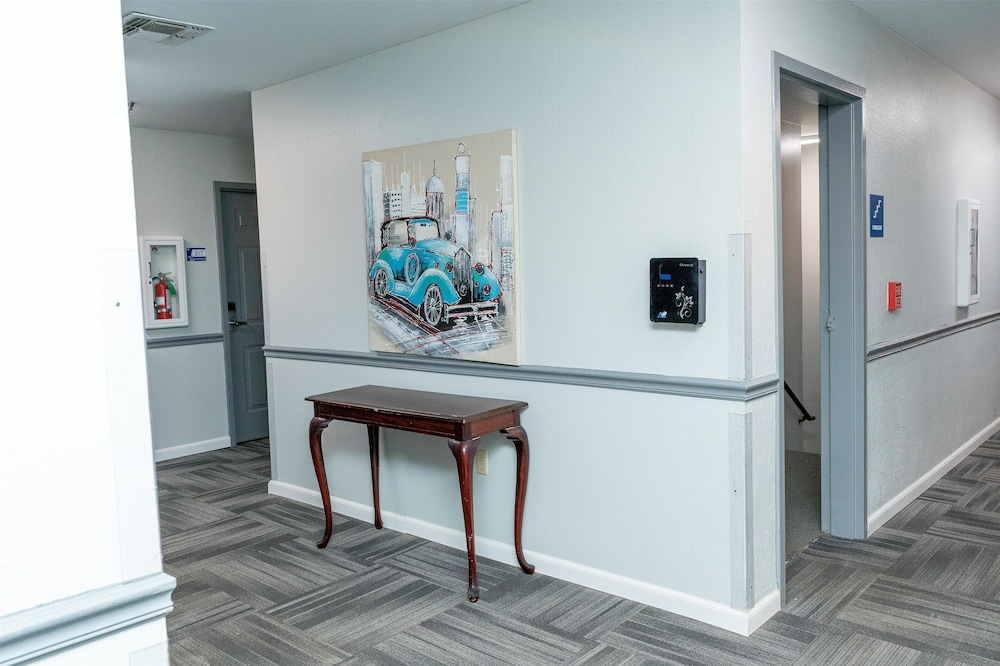 OYO Townhouse Donaldsonville - Gonzale 9/51