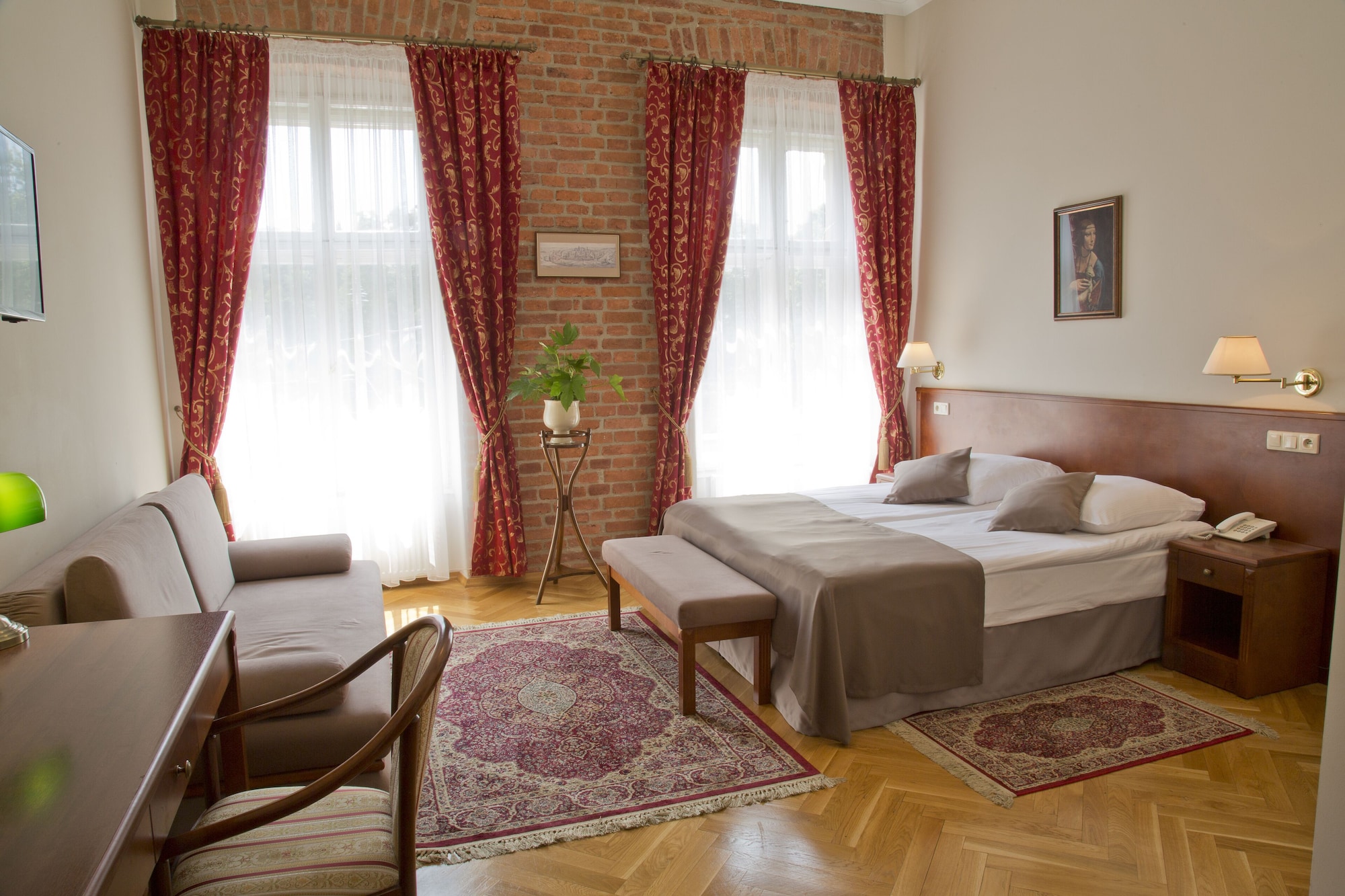 rooms