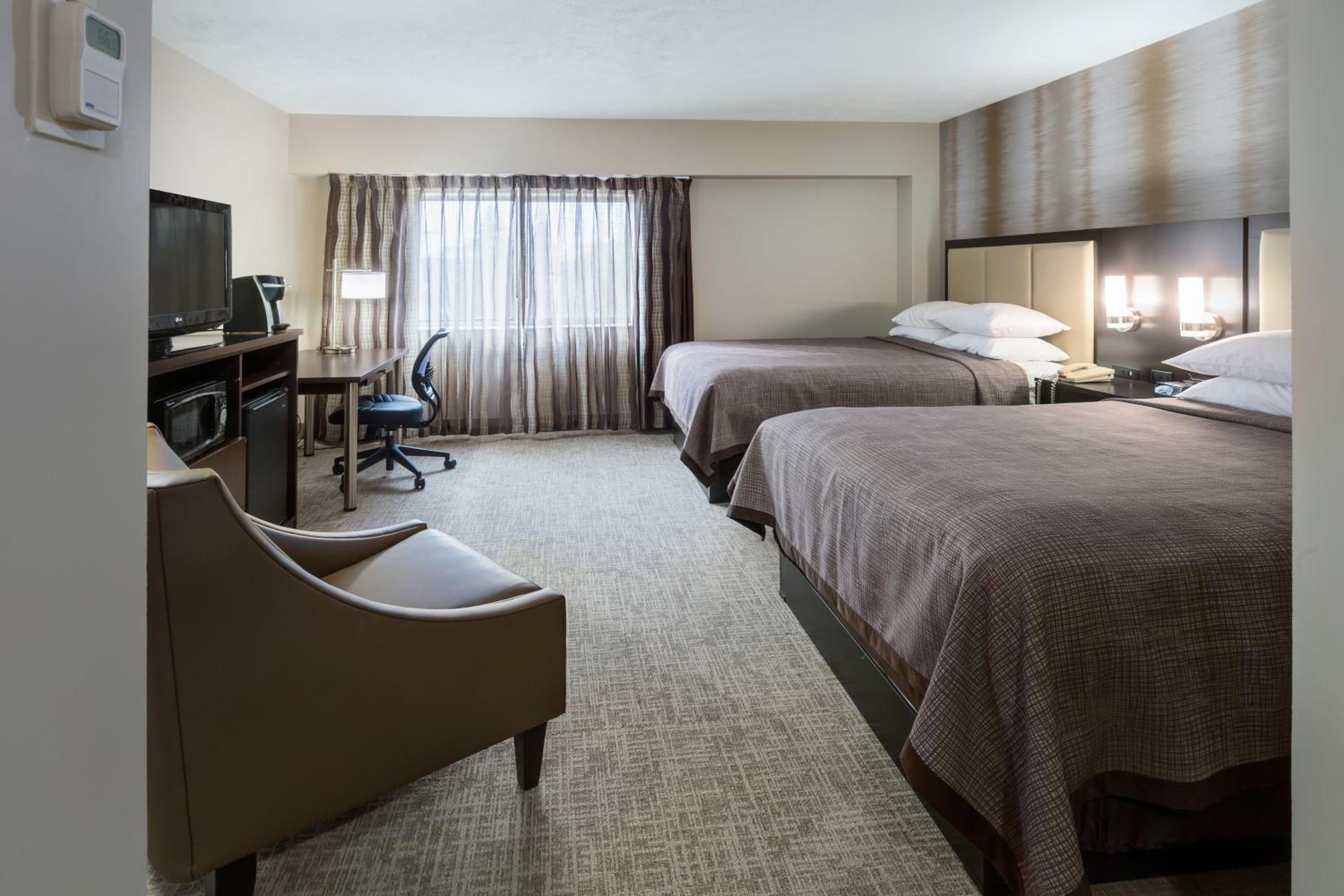 Room, 2 Queen Beds, West Wing