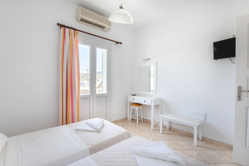Eleftheria Hotel 20/50
