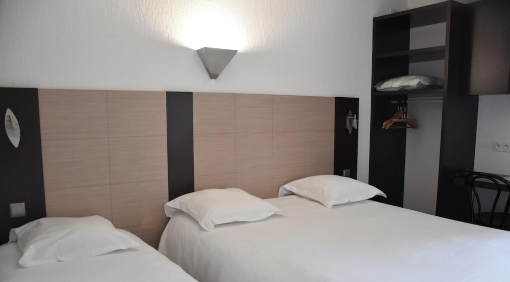 Adonis Arc Hotel Aix 26/68