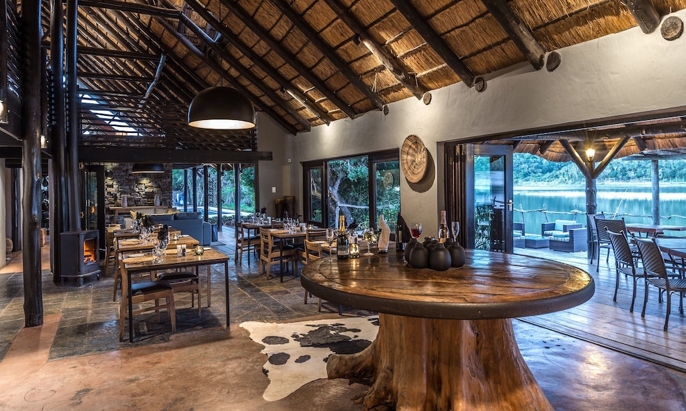 Kariega Game Reserve Main Lodge 39/50
