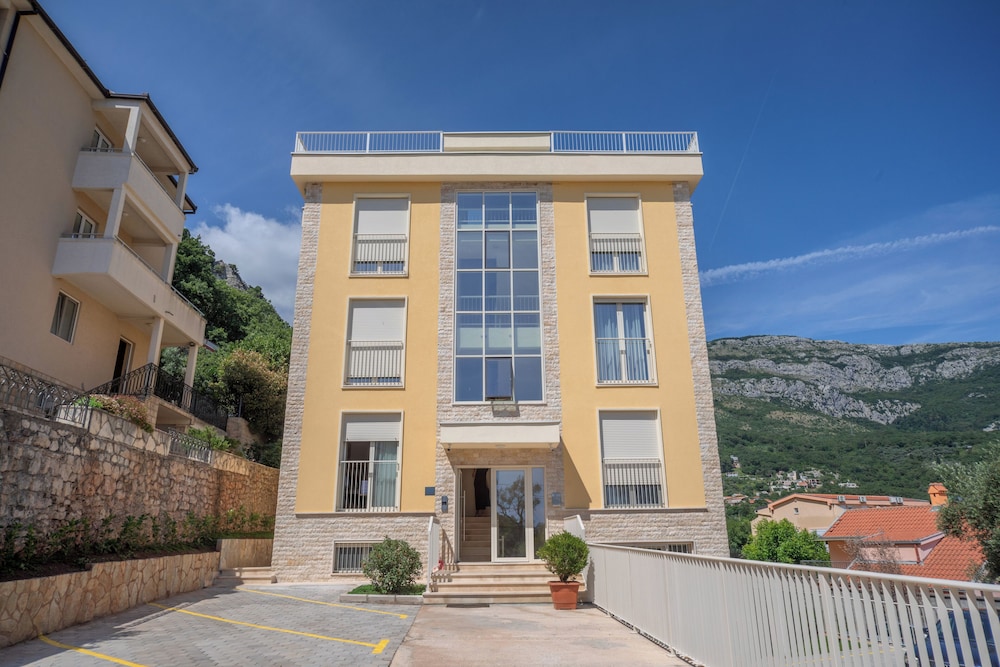 Apartments Bonazza 4/47