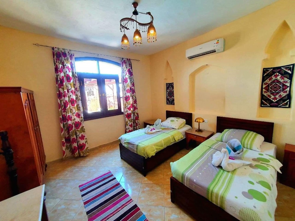 Nile Compound Hotel 13/50