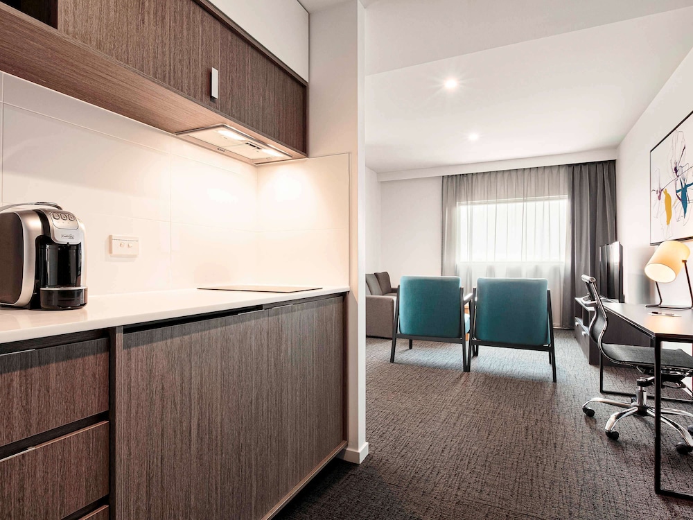 Mercure Sunshine Coast Kawana Waters 2/69