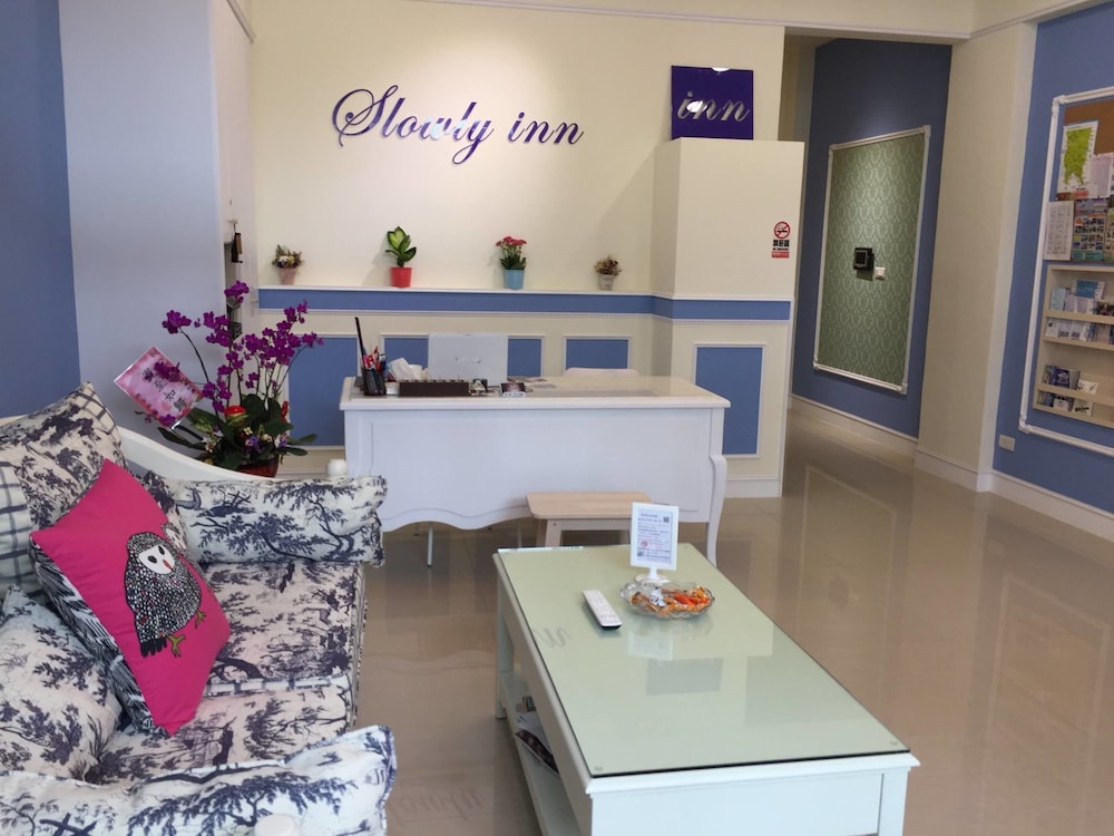 Slowly Inn 7/50