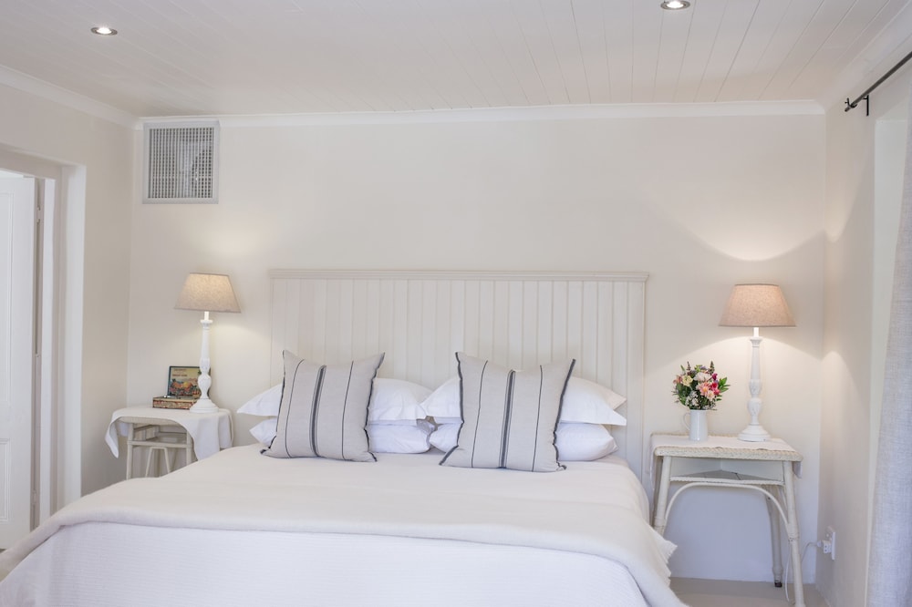 Prince Albert Country Stay 11/50