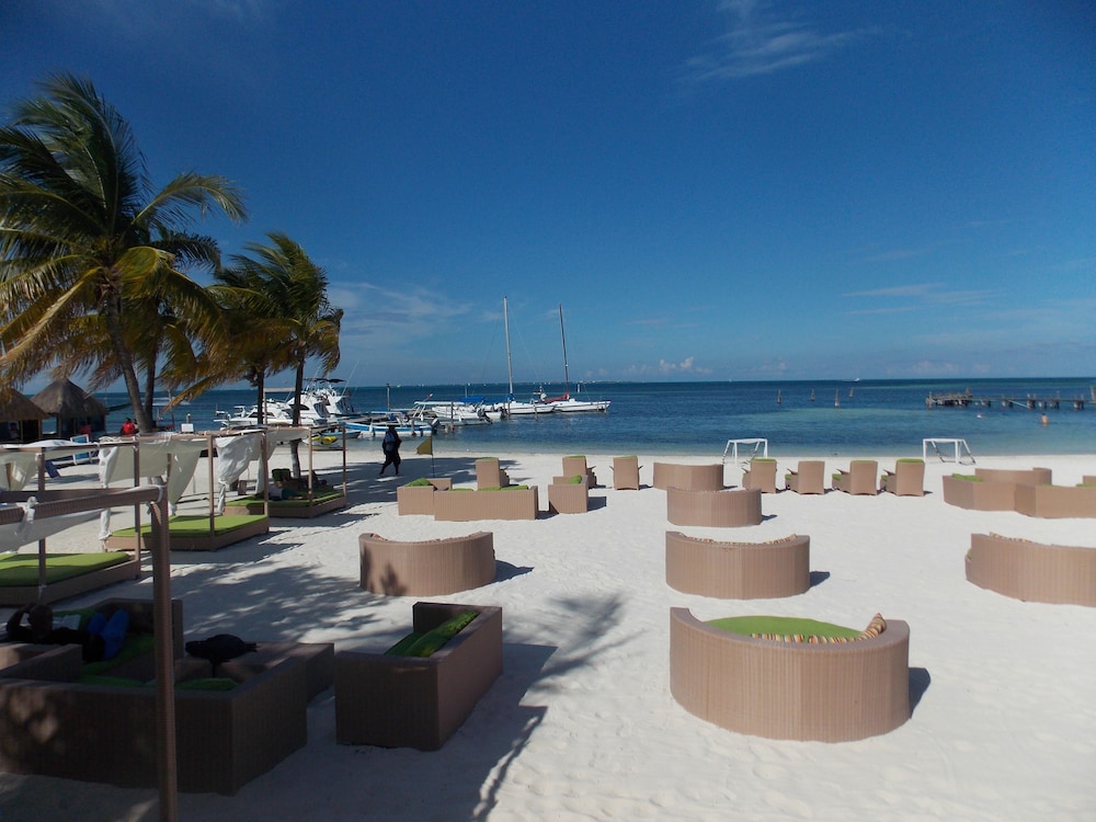 Ocean Spa Hotel Cancun All Inclusive 69/73