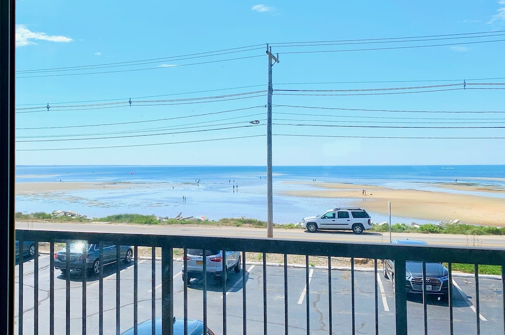 Harbor Hotel Provincetown 40/50