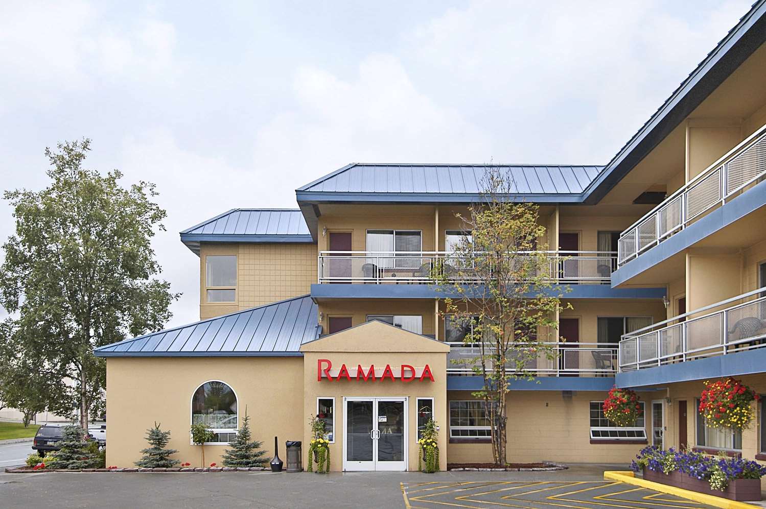 Ramada by Wyndham Anchorage Downtown 1/6