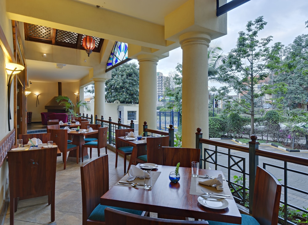 The Heron By Sarovar Portico India, Nairobi 59/77