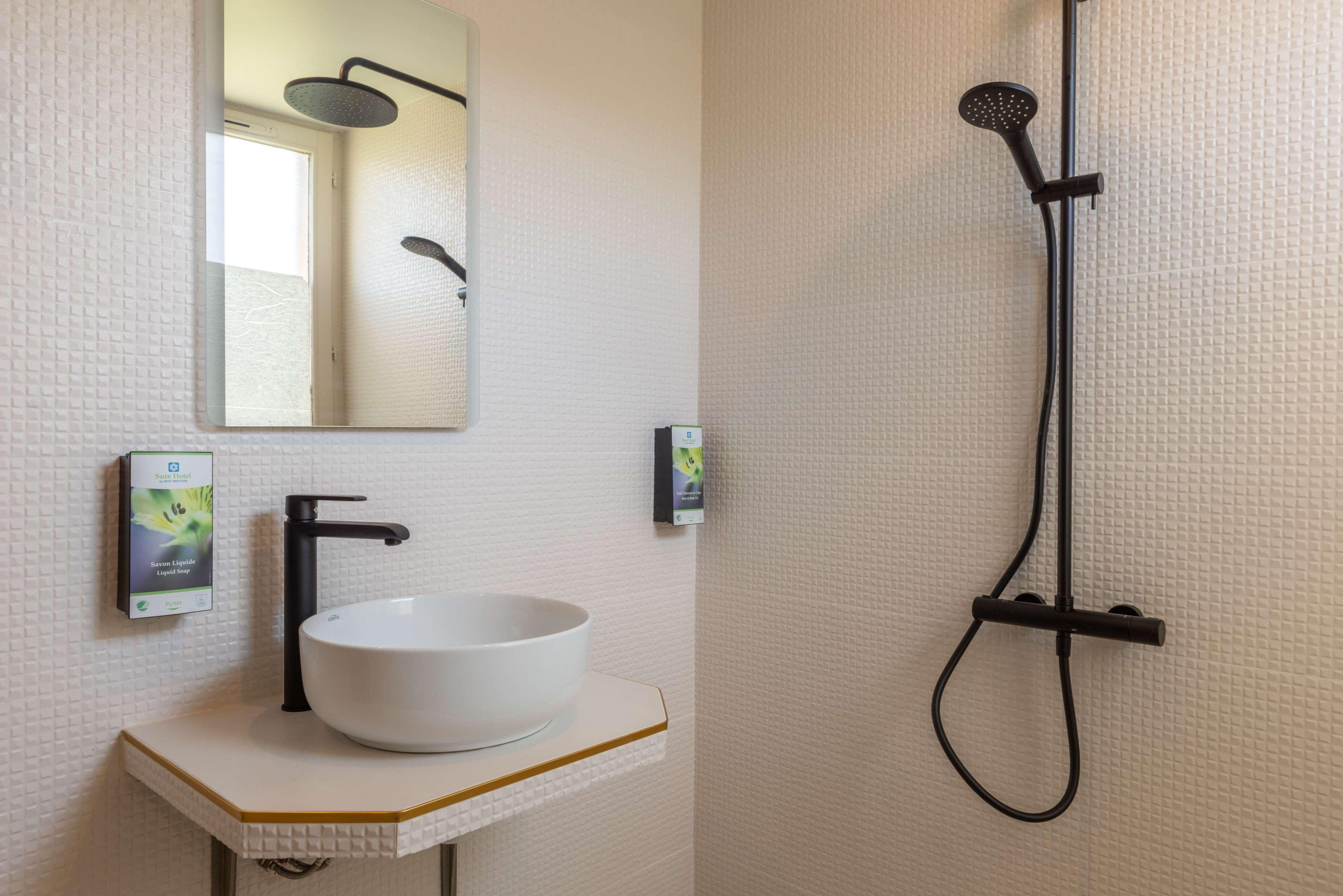 Sure Hotel by Best Western Porte de Dieppe 47/50