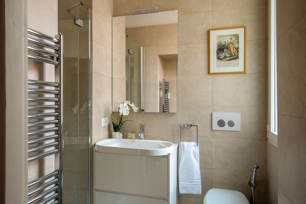 Avignonesi Suites 45/47