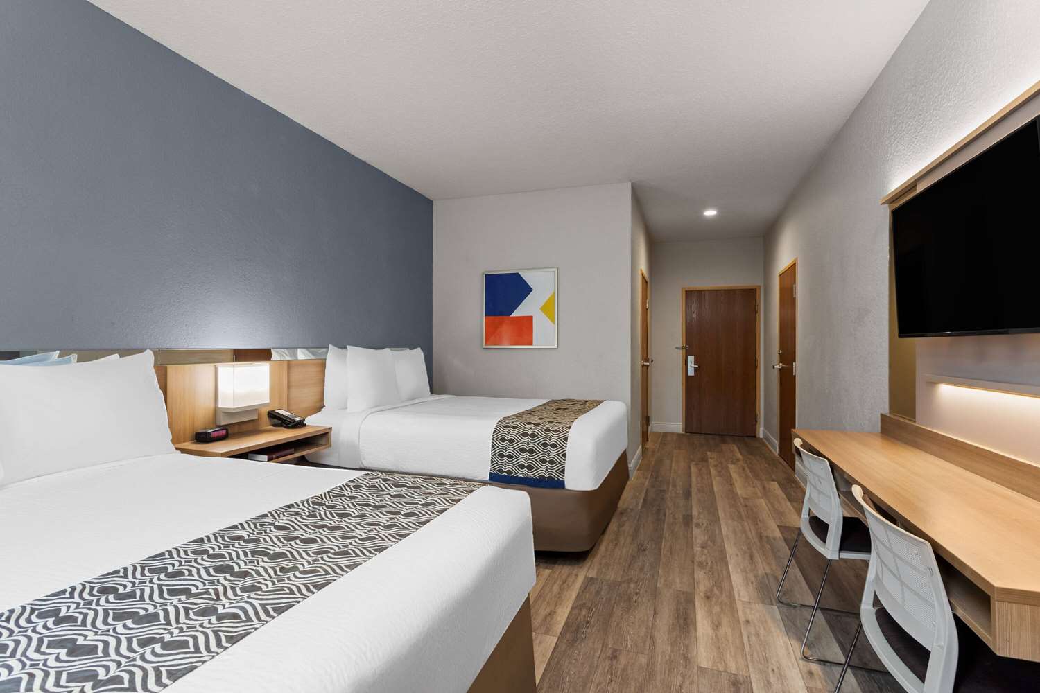 Microtel Inn Suites By Wyndham Zephyrhills 12/48
