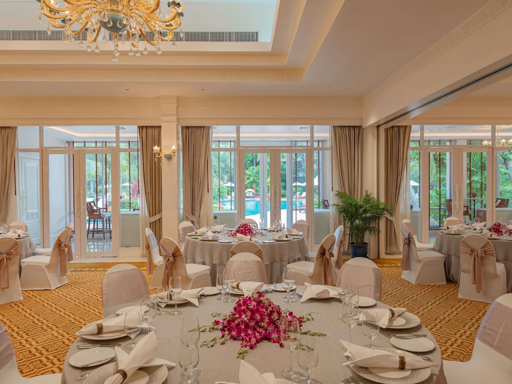 Sofitel Angkor Phokeethra Golf and Spa Resort 37/50