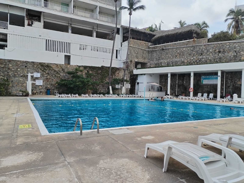 hotel el presidente acapulco