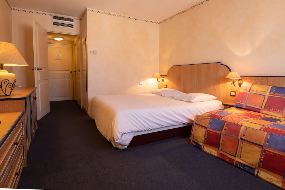 Hotel Ibis Styles Draguignan 14/50