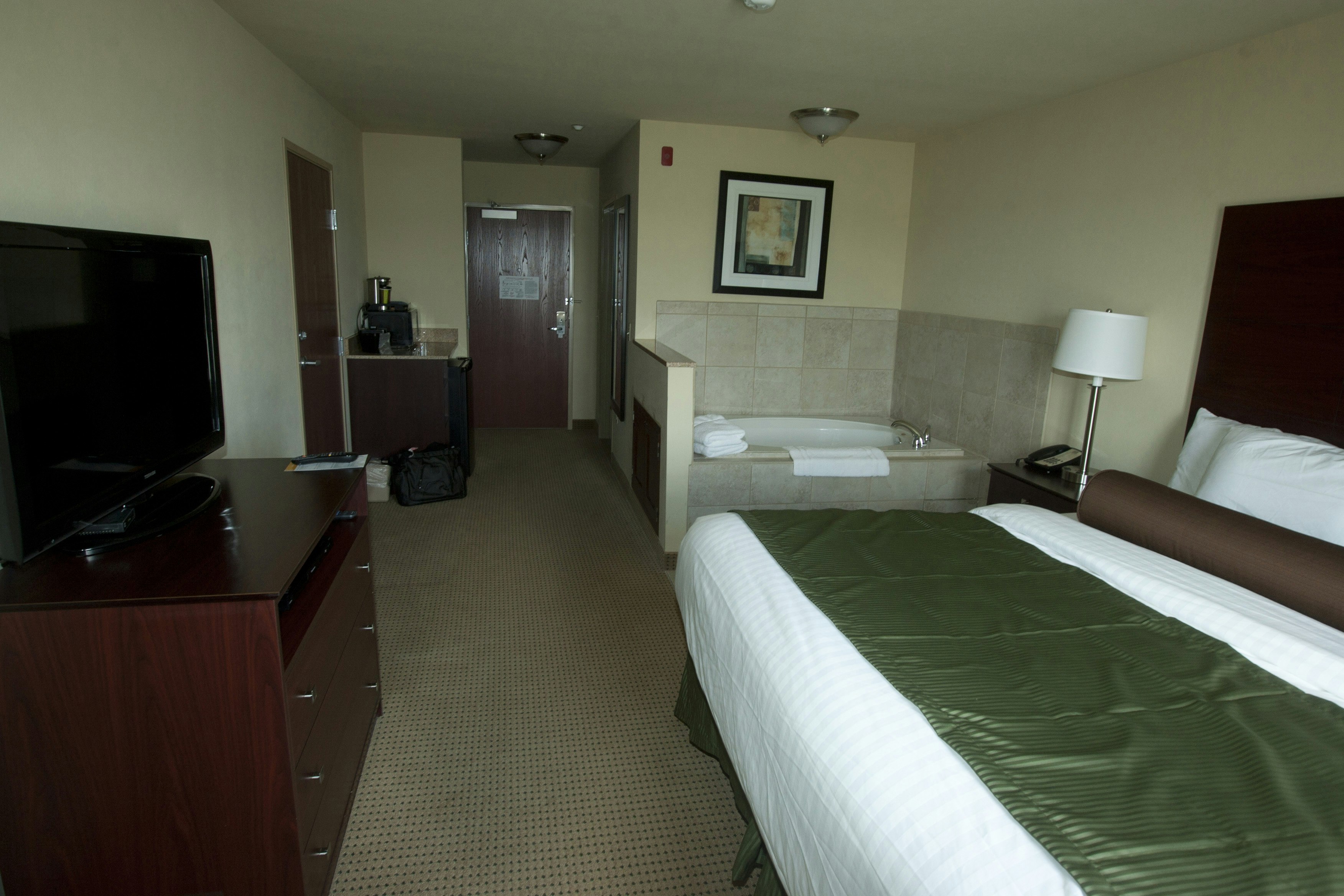 Cobblestone Inn and Suites Langdon 6/24