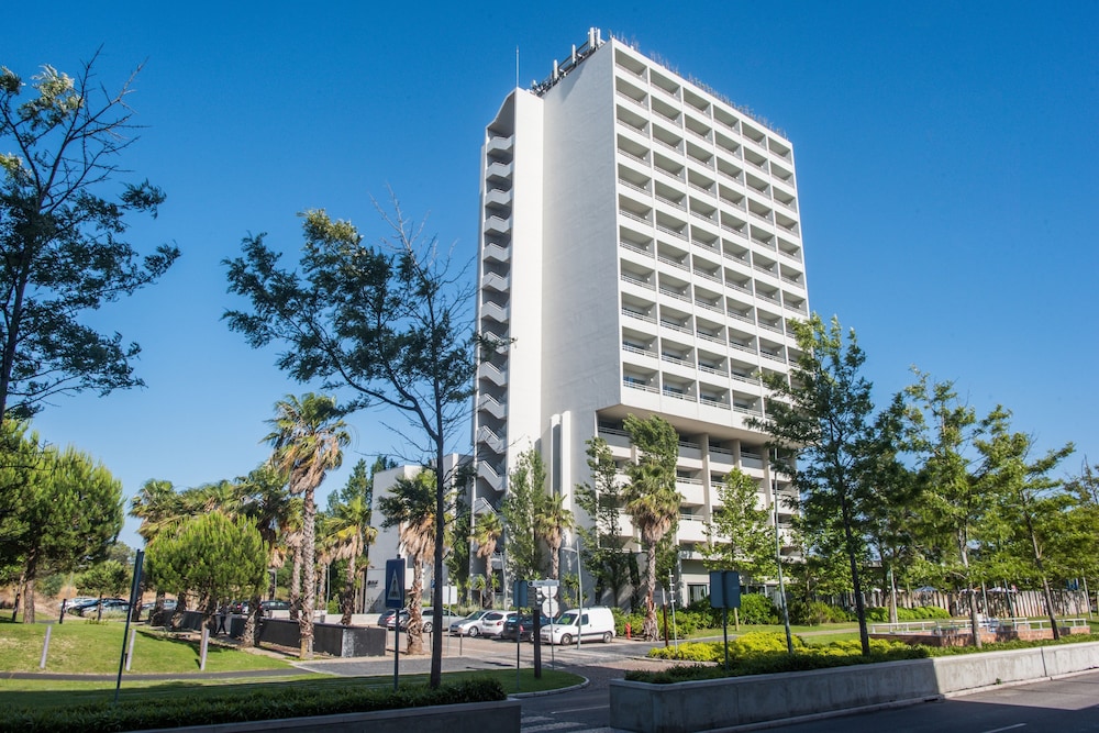The Pearl Troia in GRANDOLA