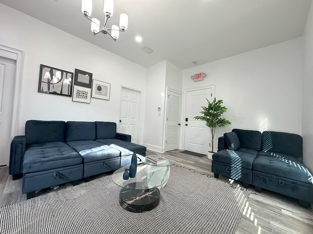 30 A Suites 54/79