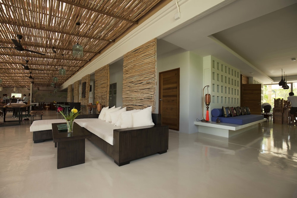The Lifeco Phuket Well-Being Detox Center 11/83