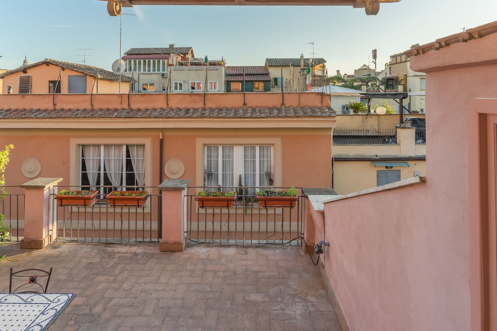 Internazionale Domus photo2