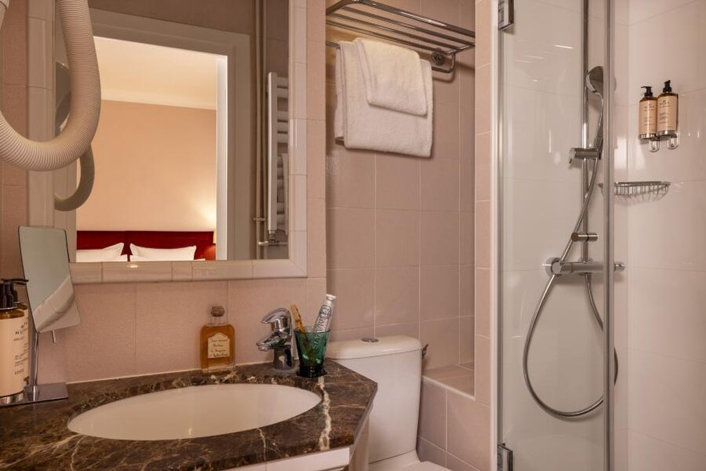 Hotel Le Saint Gregoire 51/55