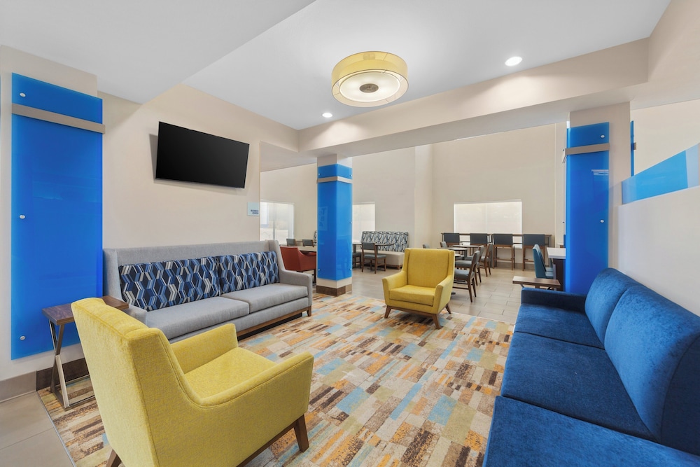 Holiday Inn Express & Suites Houston Nw - Tomball Area 45/70