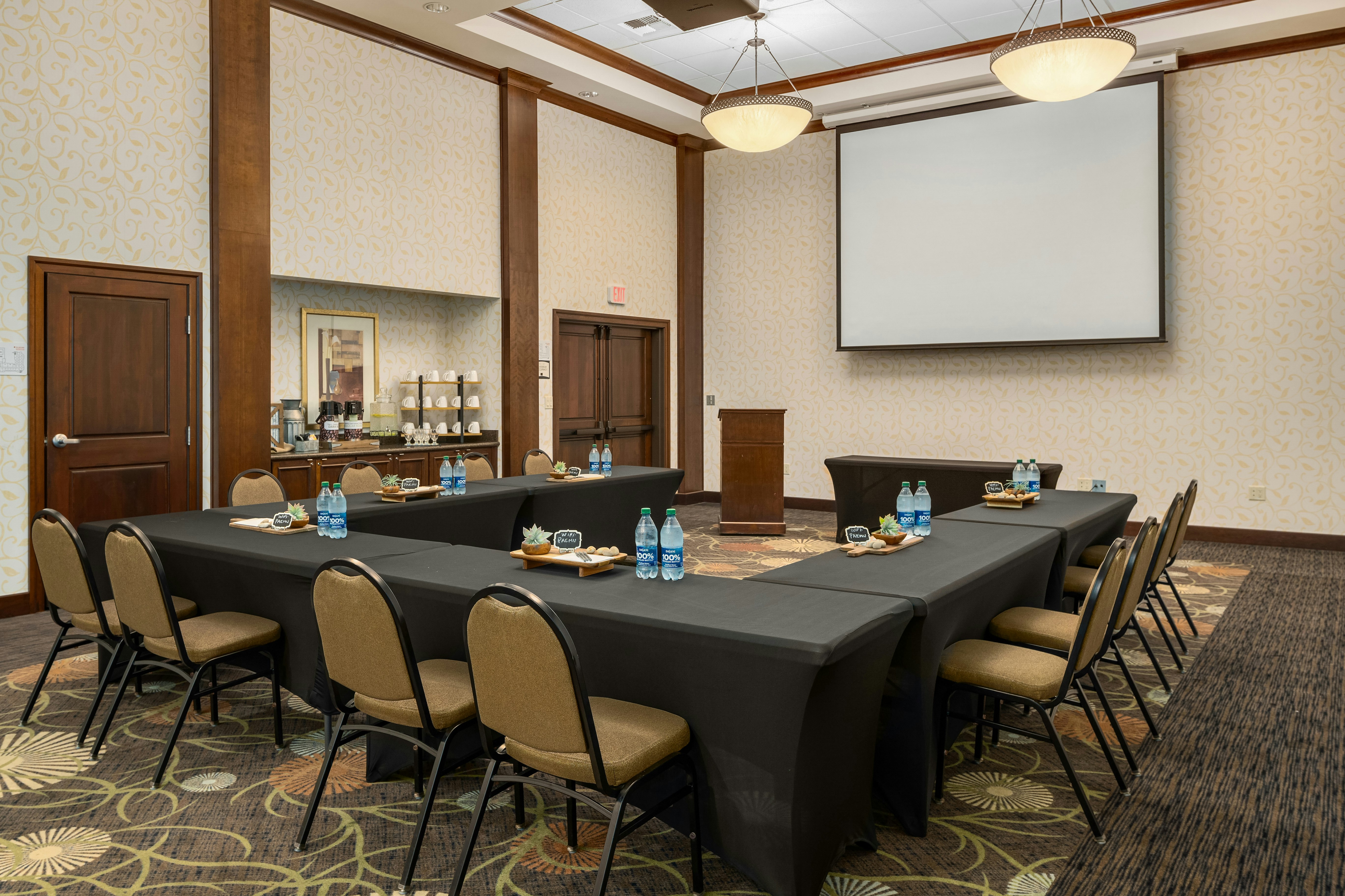 Staybridge Suites Everett - Paine Field 68/80