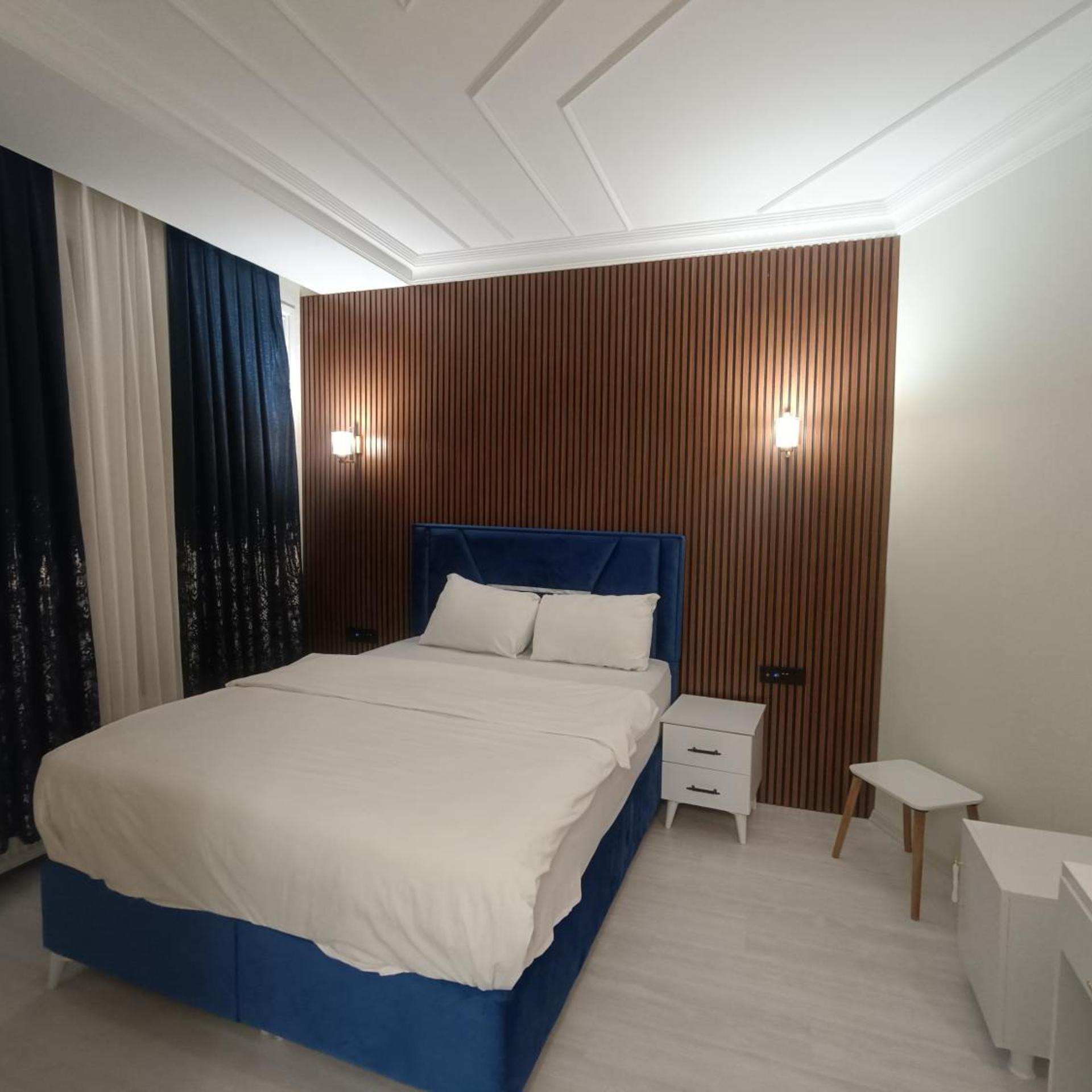 Economy, Double Bed