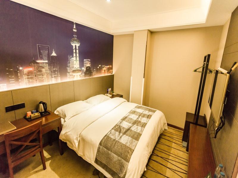 GreenTree Alliance Pudong New District Disneyland North Gate Hotel 35/42