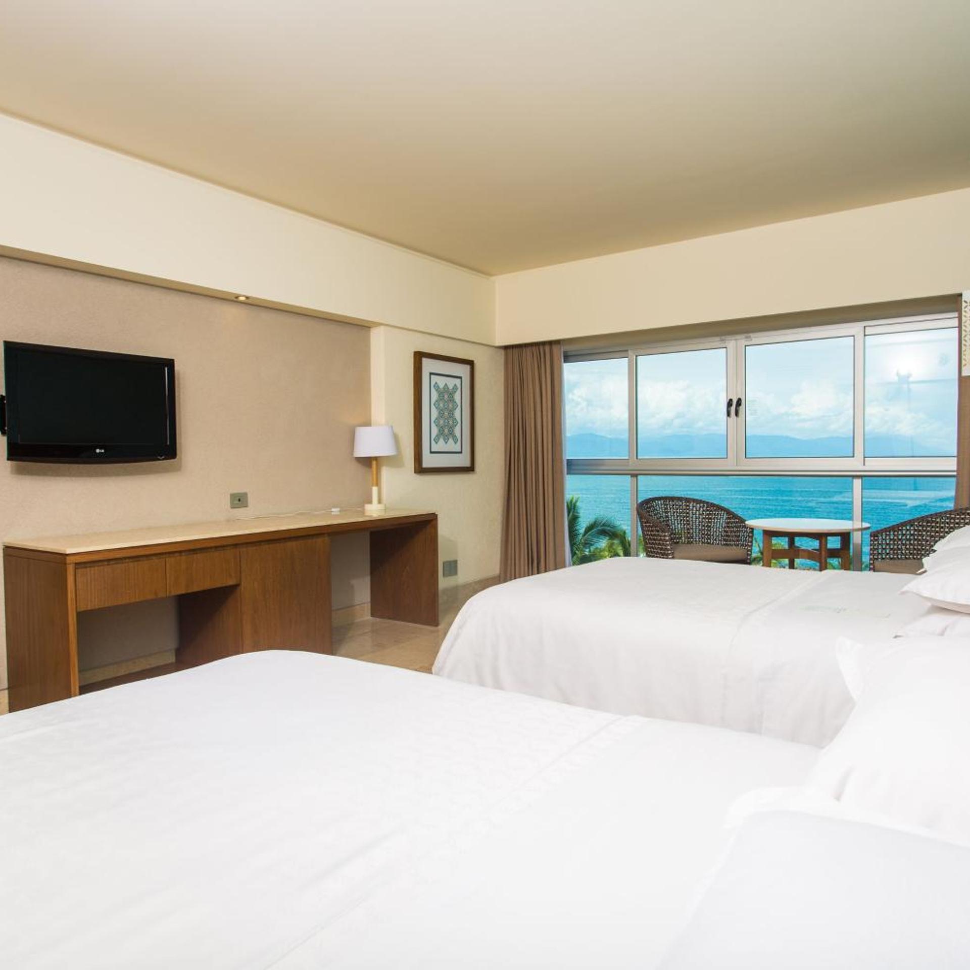 Grand, Guest Room, Deluxe, 2 Double Beds, Bay View