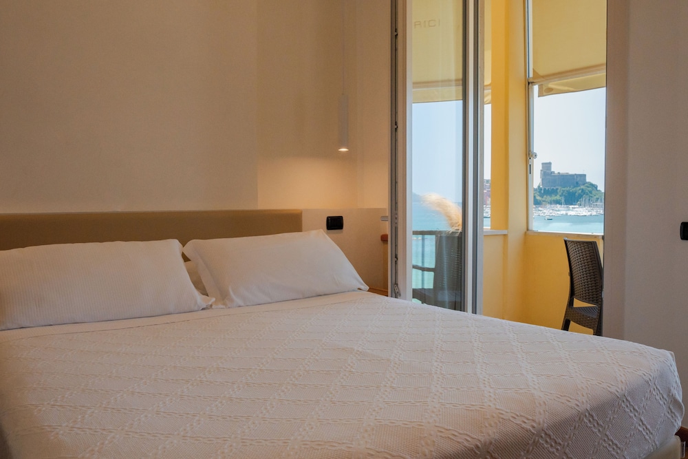 Hotel Florida Lerici 24/64