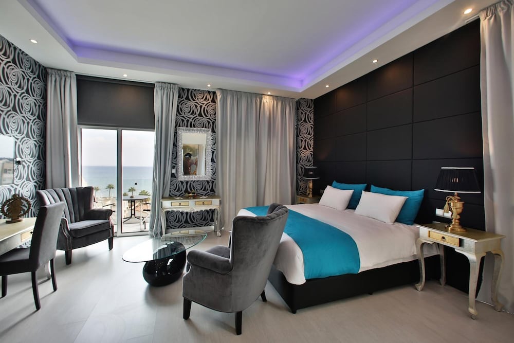 The Josephine Hotel 32/47