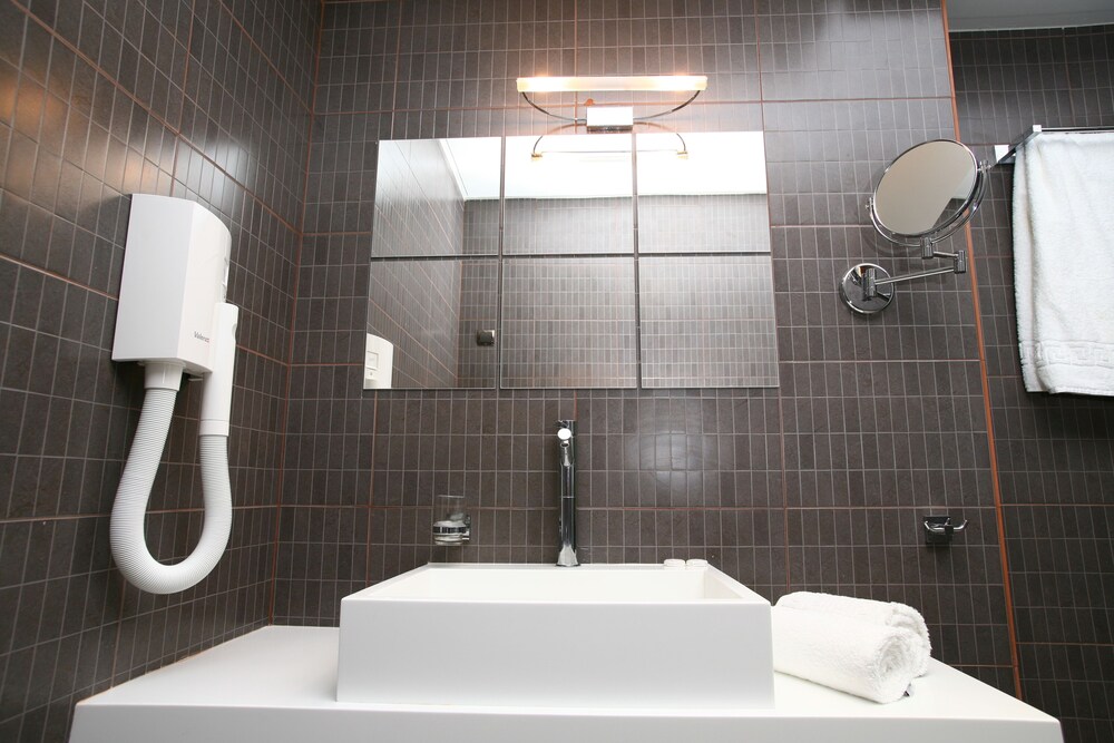 Bourtzi Boutique Hotel 12/64