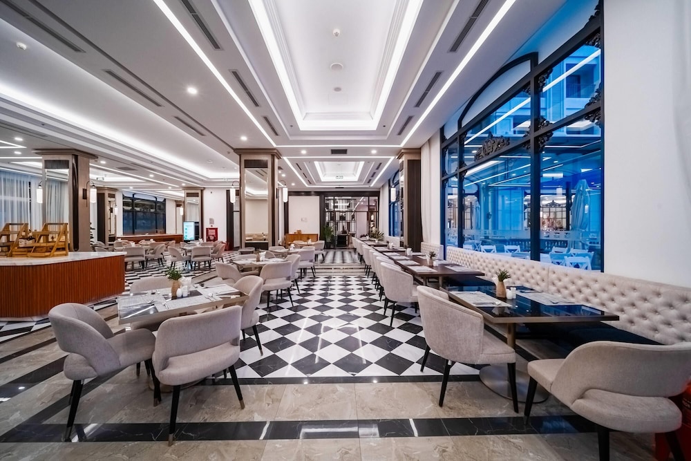 Wyndham Garden Grandworld Phu Quoc 52/70