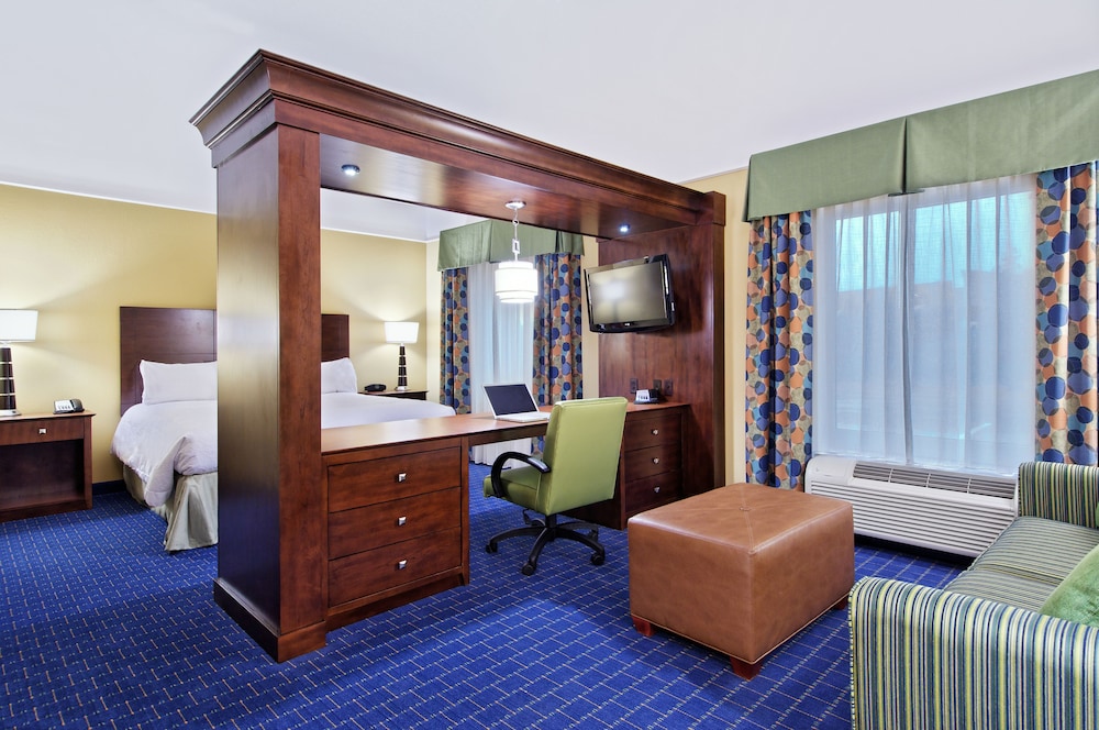 Hampton Inn & Suites Knoxville-Turkey Creek/Farragut 28/39