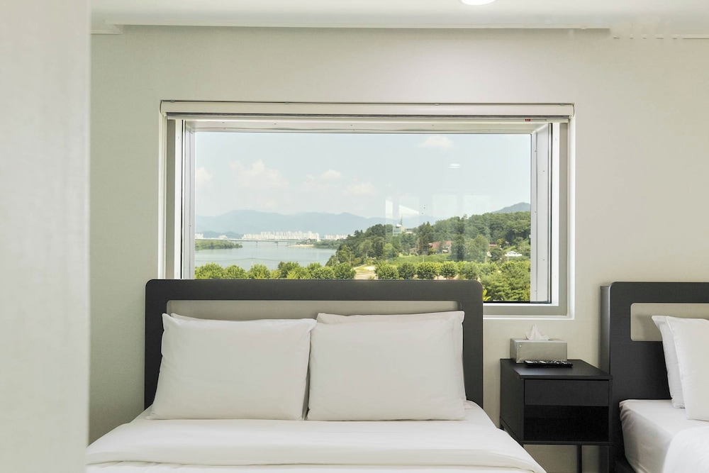 HOTEL RIVERSIDECOZY 24/50